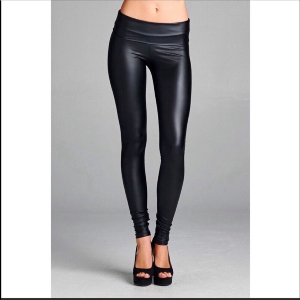 S-XL Avail! High Waisted Vegan Leather Leggings - Picture 5 of 7